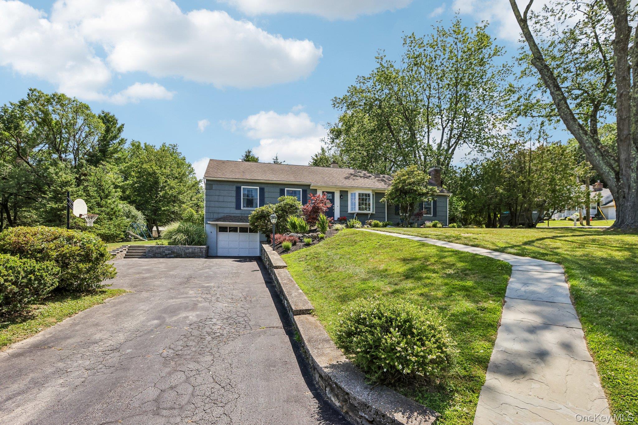 11 Claire Ann Drive