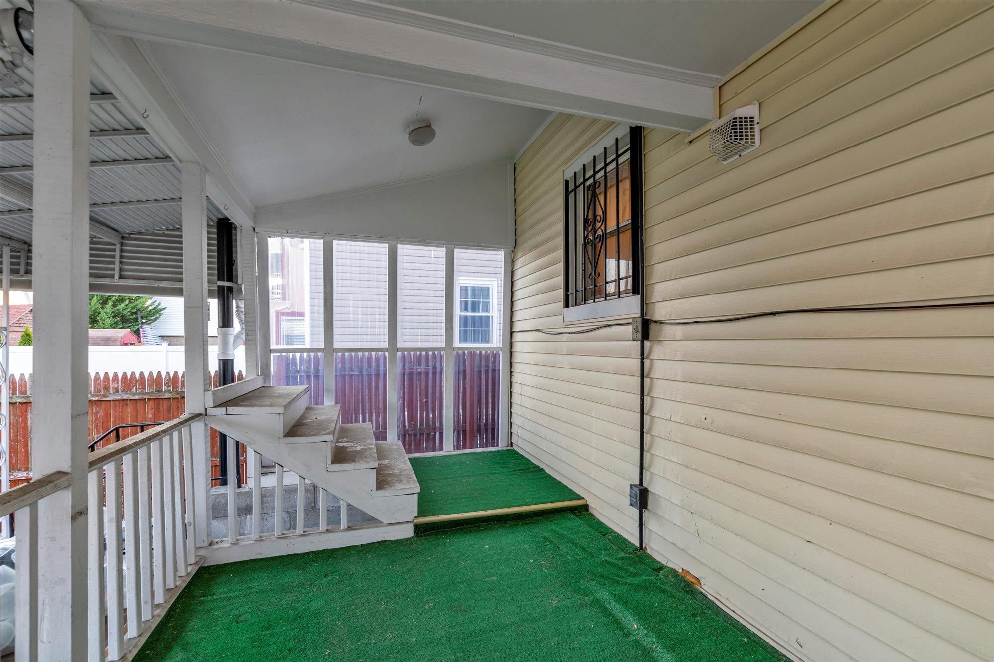 22228 Fairbury Avenue, Queens Village, New York image 16