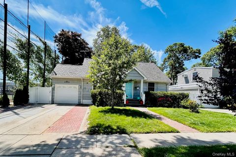 Photo of 156 Moore Avenue, Massapequa Park, NY 11762 (MLS # 1007833)