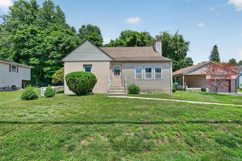 Photo of 221 1st Street, Buchanan, NY 10511 (MLS # 1014701)