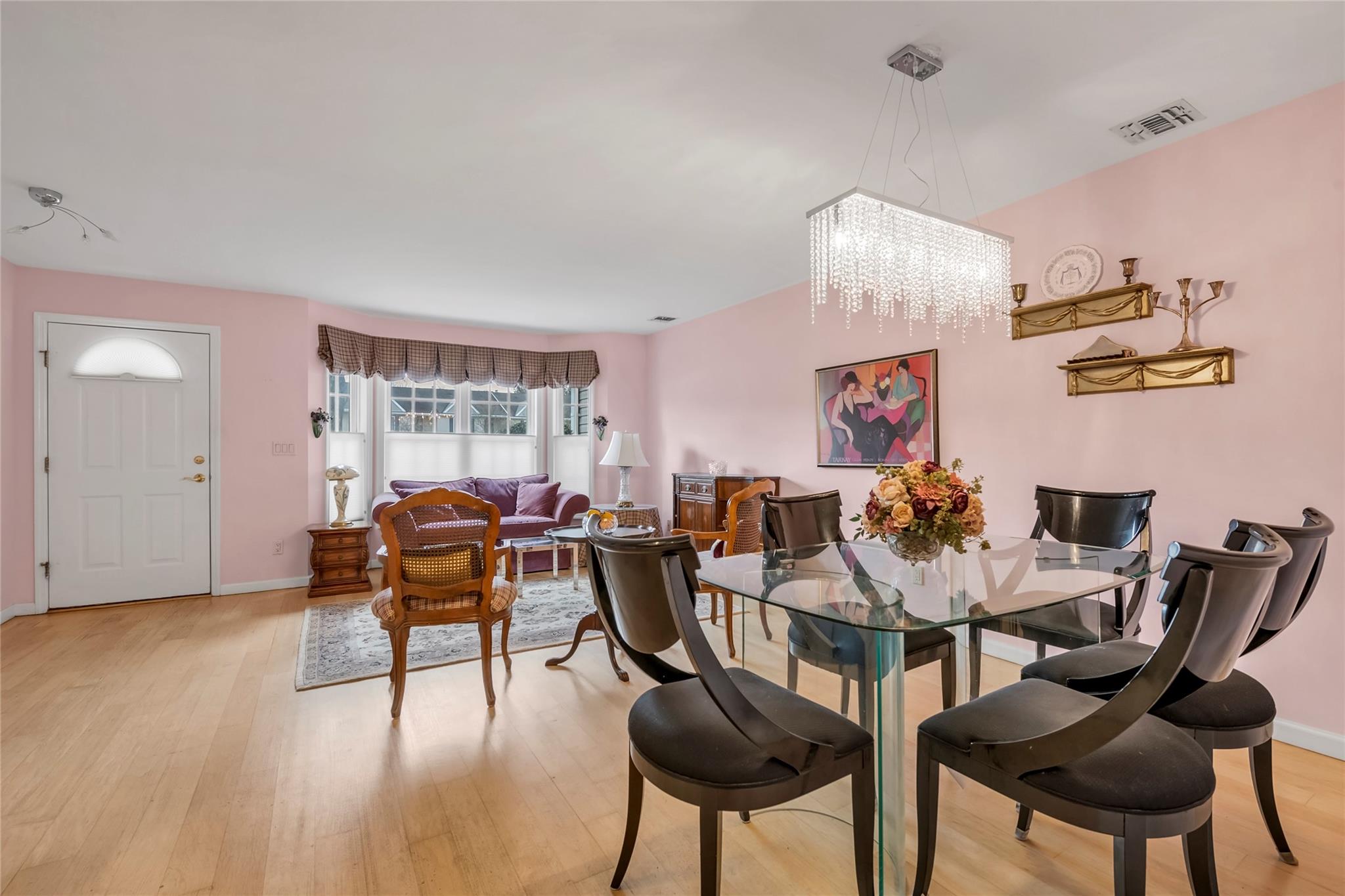 1069 Savoy Drive, Melville, New York image 4