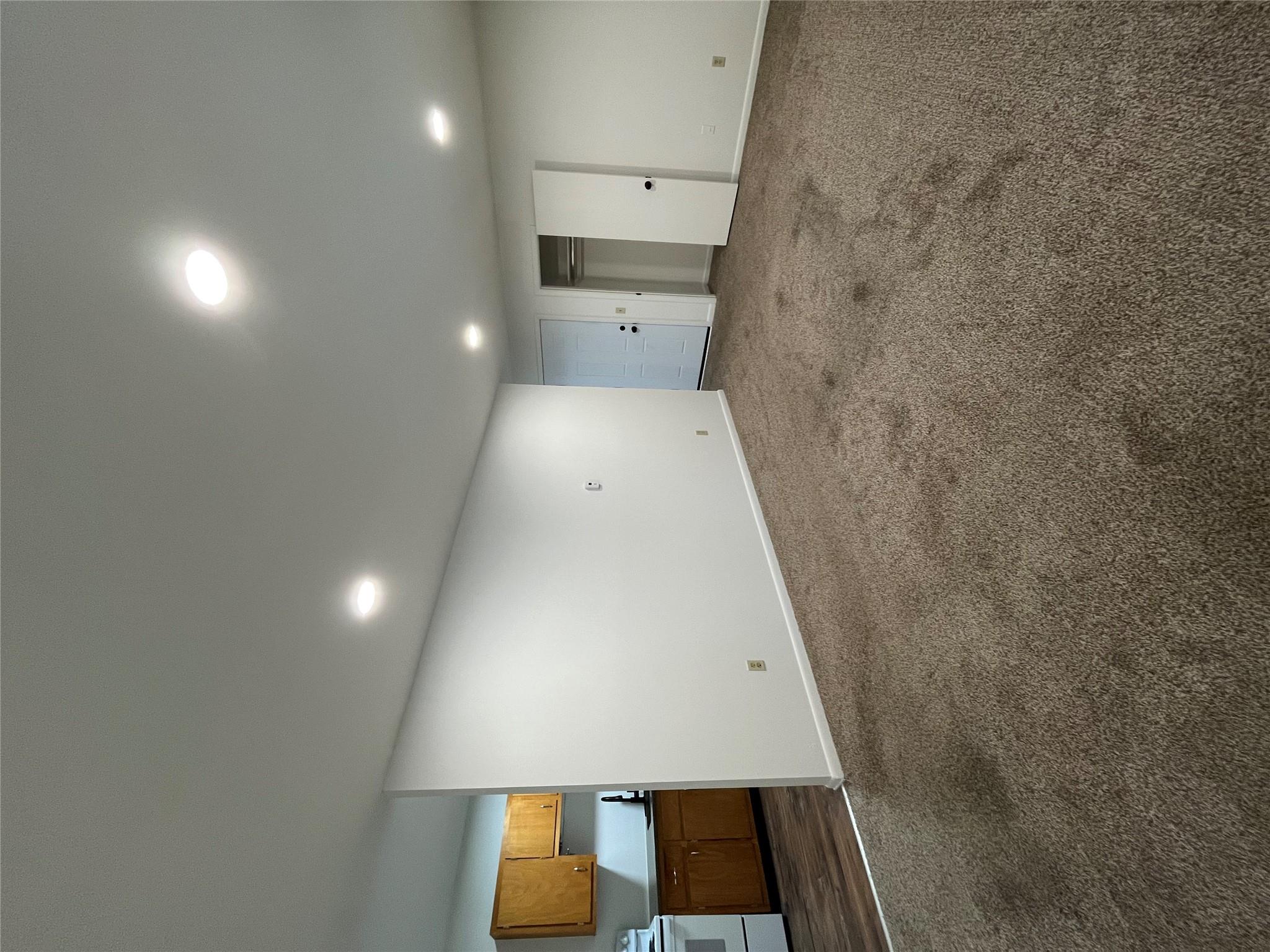 Hyde Park, New York 12538, United States, 1 Bedroom Bedrooms, ,1 BathroomBathrooms,Residential,Active,105035