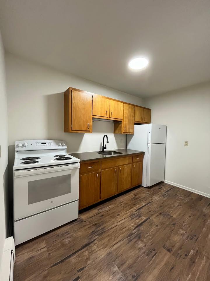 Hyde Park, New York 12538, United States, 1 Bedroom Bedrooms, ,1 BathroomBathrooms,Residential,Active,105035