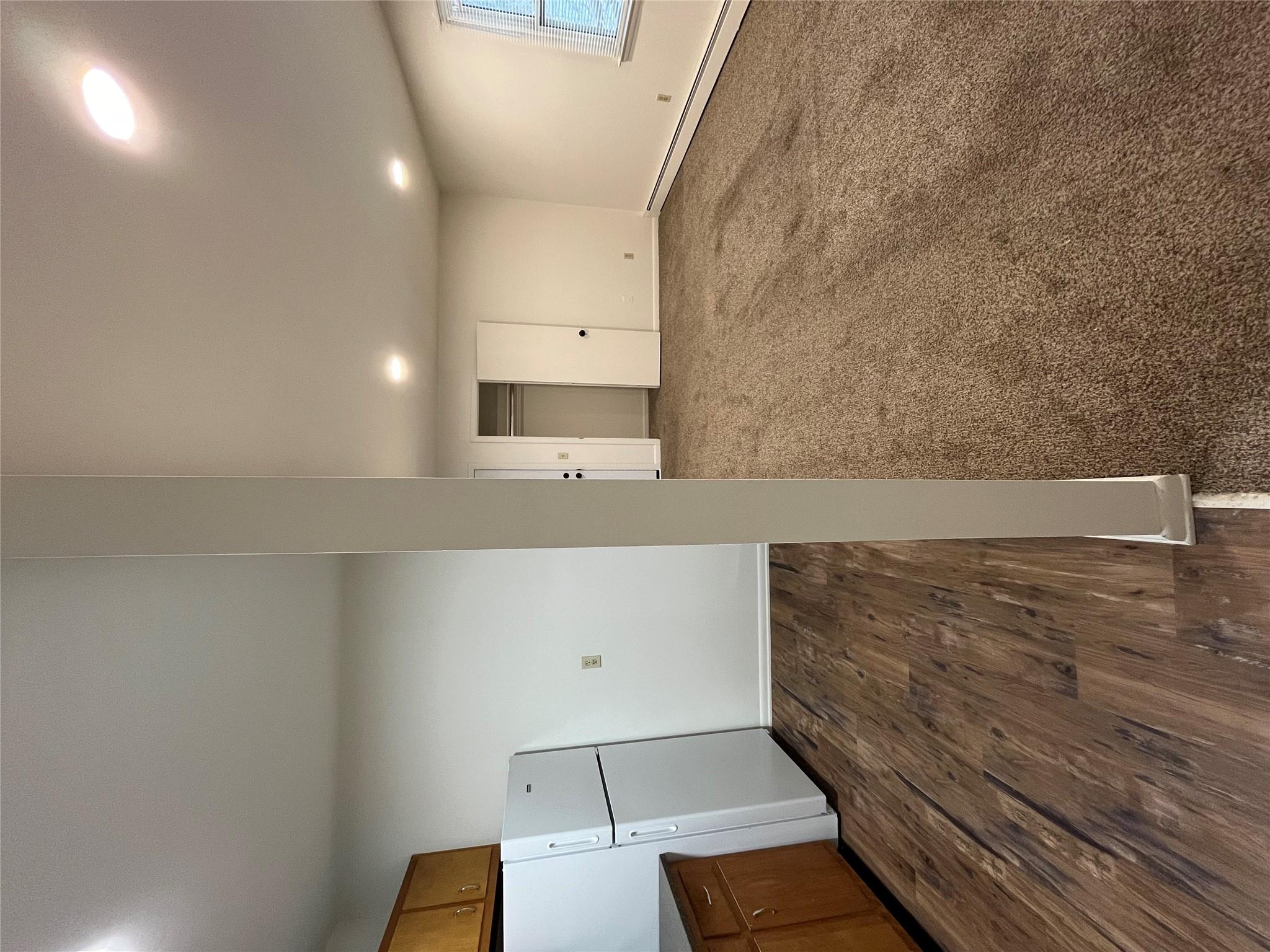 Hyde Park, New York 12538, United States, 1 Bedroom Bedrooms, ,1 BathroomBathrooms,Residential,Active,105035