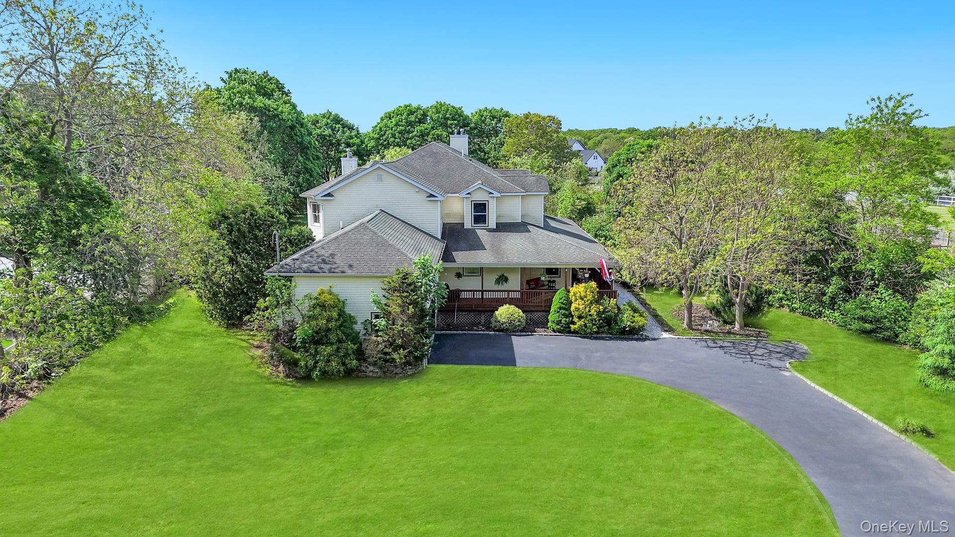 506 Moriches Middle Island Road