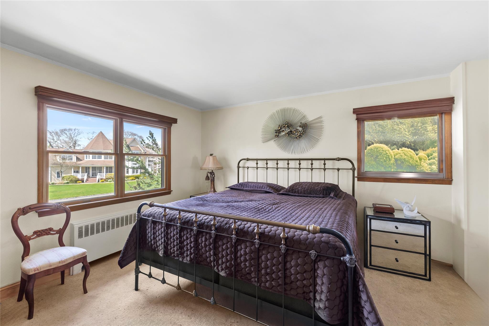 24 Brushwood Court, East Islip, New York image 13