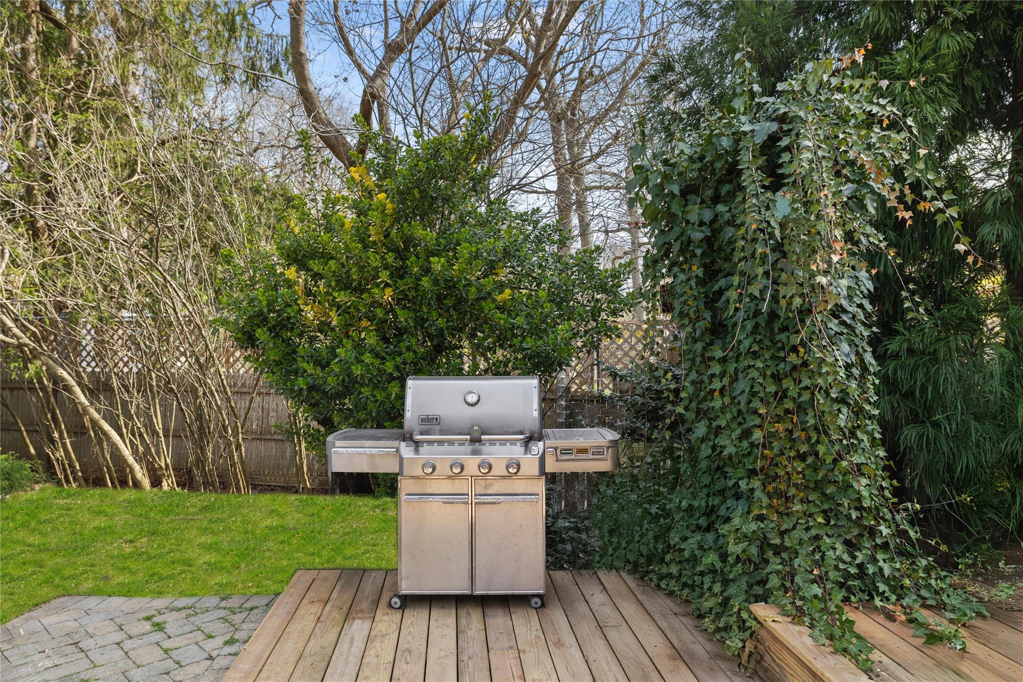 24 Brushwood Court, East Islip, New York image 18