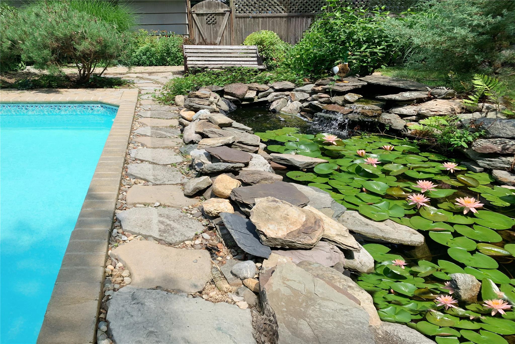 24 Brushwood Court, East Islip, New York image 20