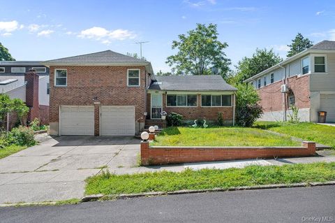 222-60 Birmington Parkway Bayside NY 11364
