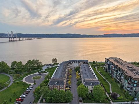 12 Rivers Edge Drive Tarrytown NY 10591
