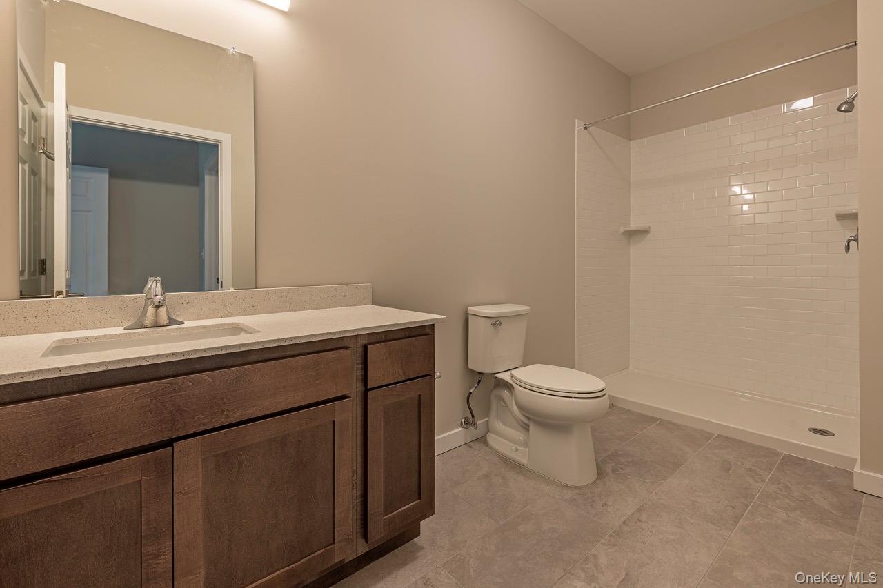 87 N Chestnut Street 103