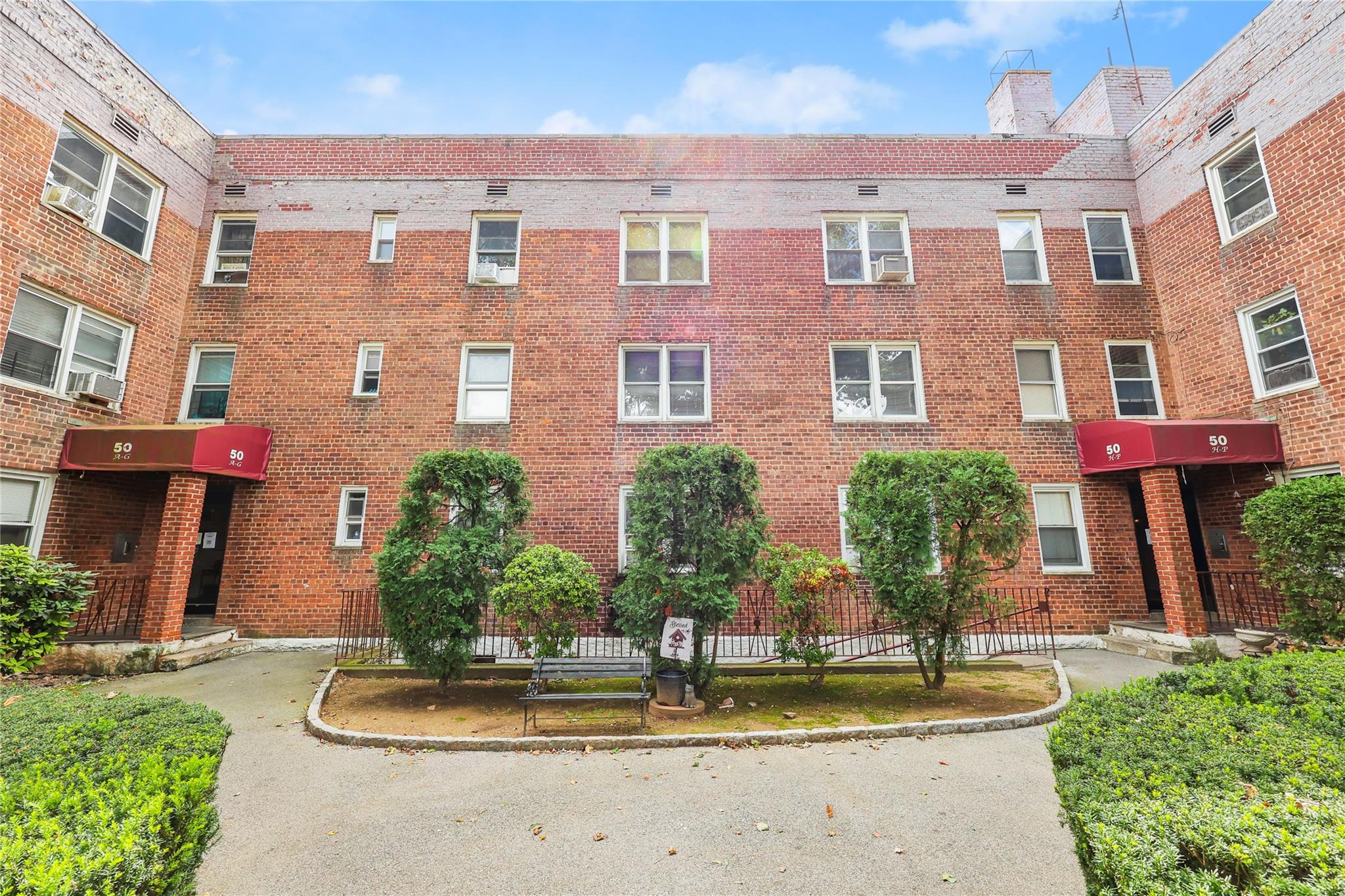 50 Davenport Avenue 2G