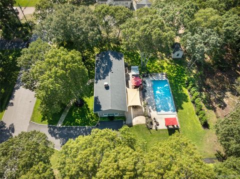 Photo of 8 Foxboro Road, Hampton Bays, NY 11946 (MLS # 927627)