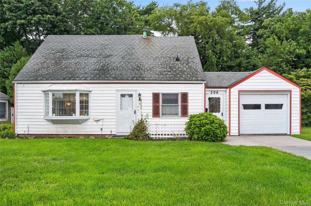 Photo of 296 Jamaica Boulevard, Carle Place, NY 11514 (MLS # 1045132)
