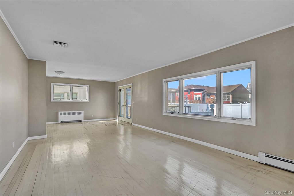 Photo of 25 Park Circle, Cedarhurst, NY 11516 (MLS # 927034)