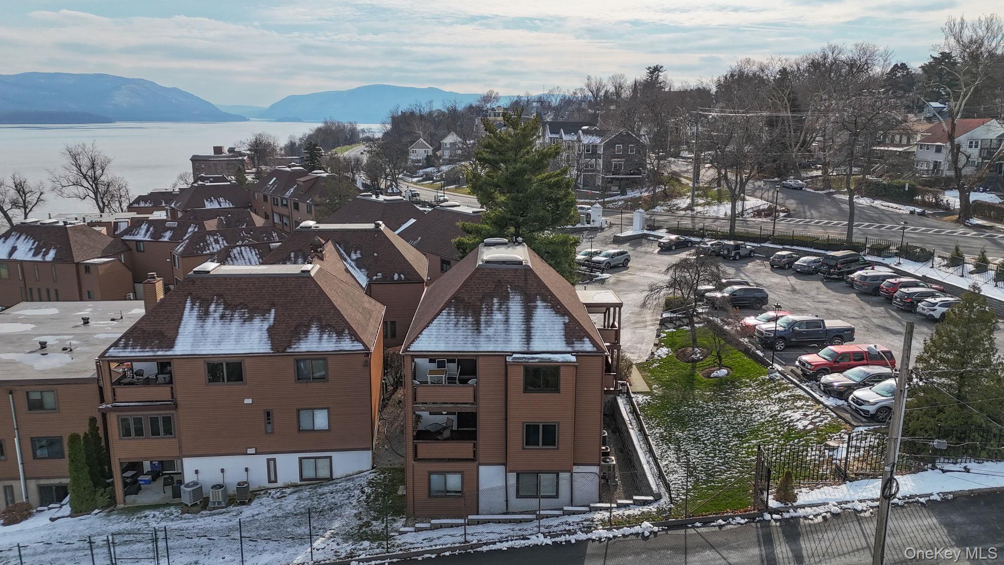 350 Water Street 1-2