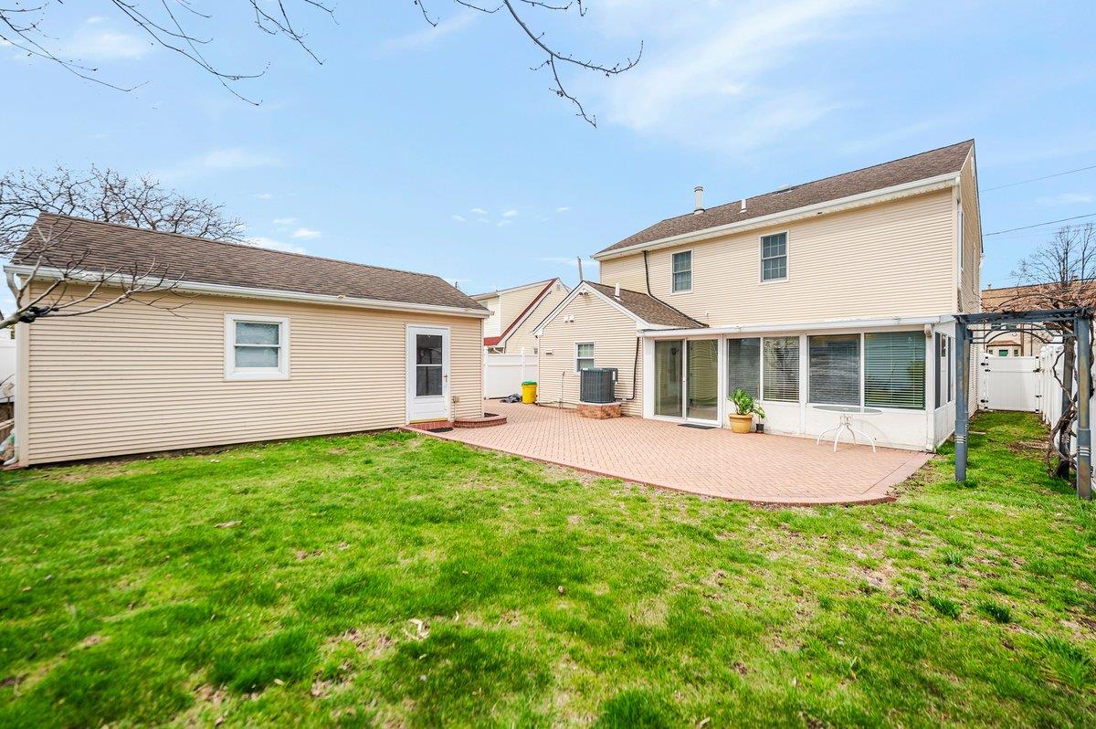 327 Peninsula Boulevard, Cedarhurst, New York image 30