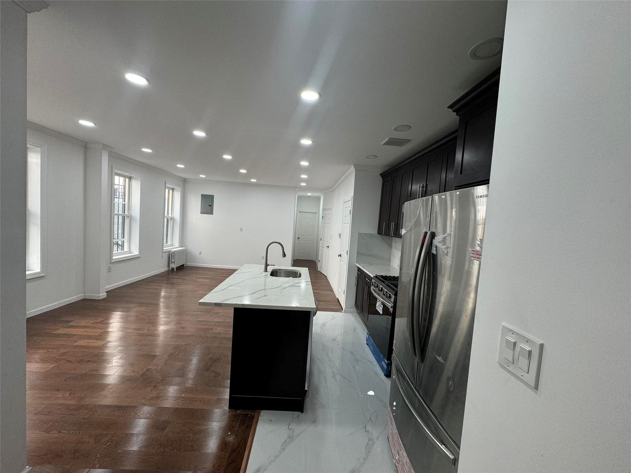 23-21 98 Street, St, Flushing, New York image 15