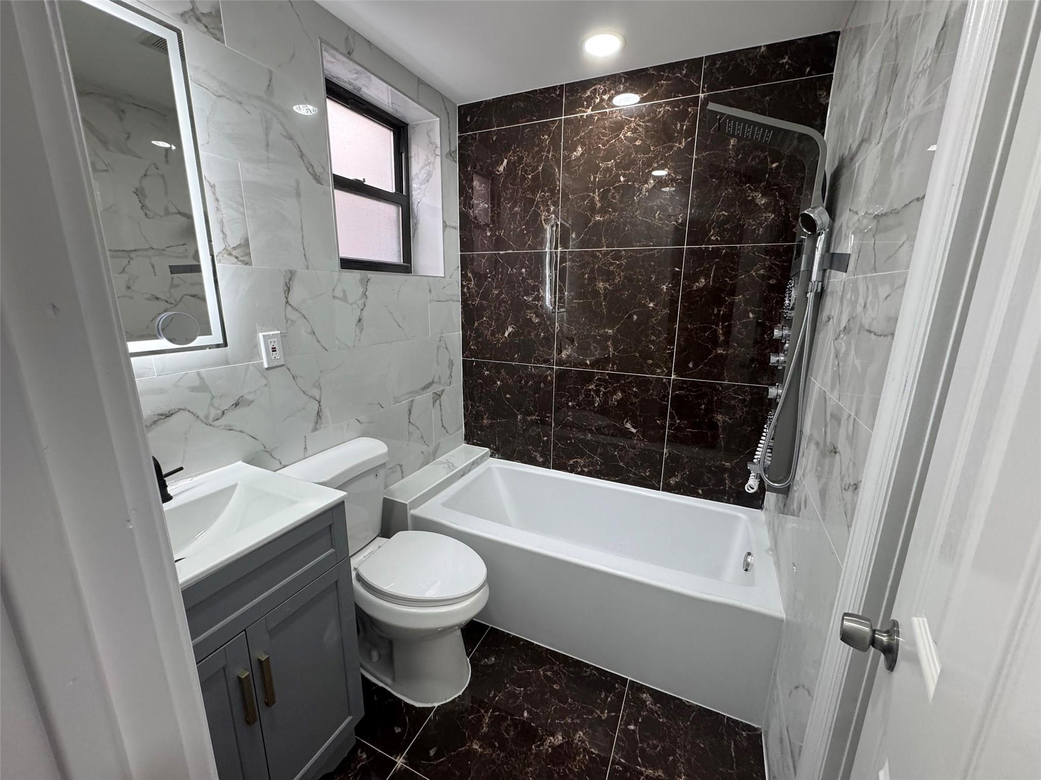 23-21 98 Street, St, Flushing, New York image 11