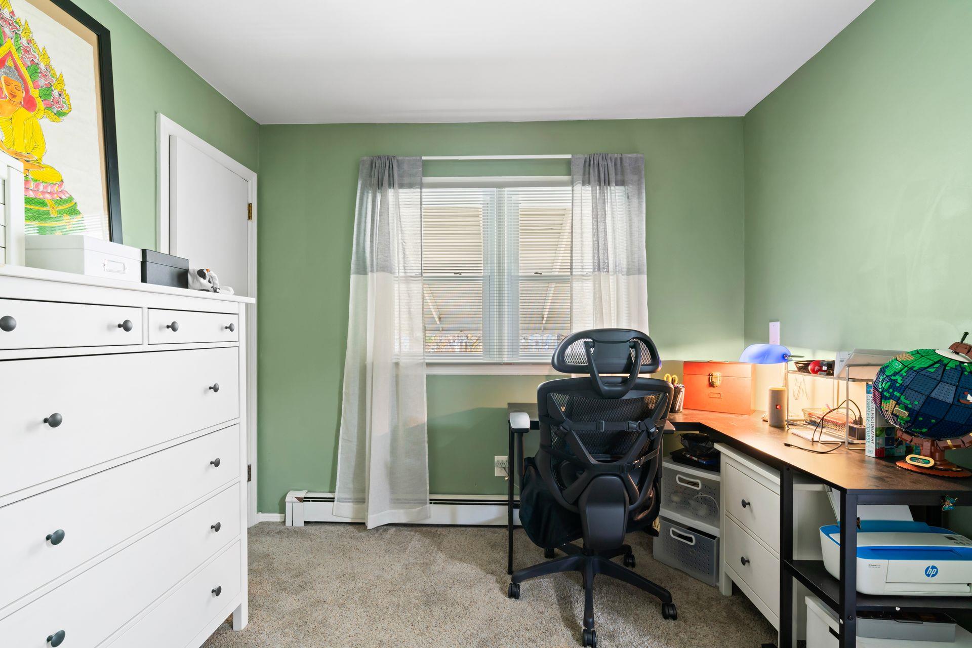 143 San Juan Drive, Hauppauge, Florida image 16
