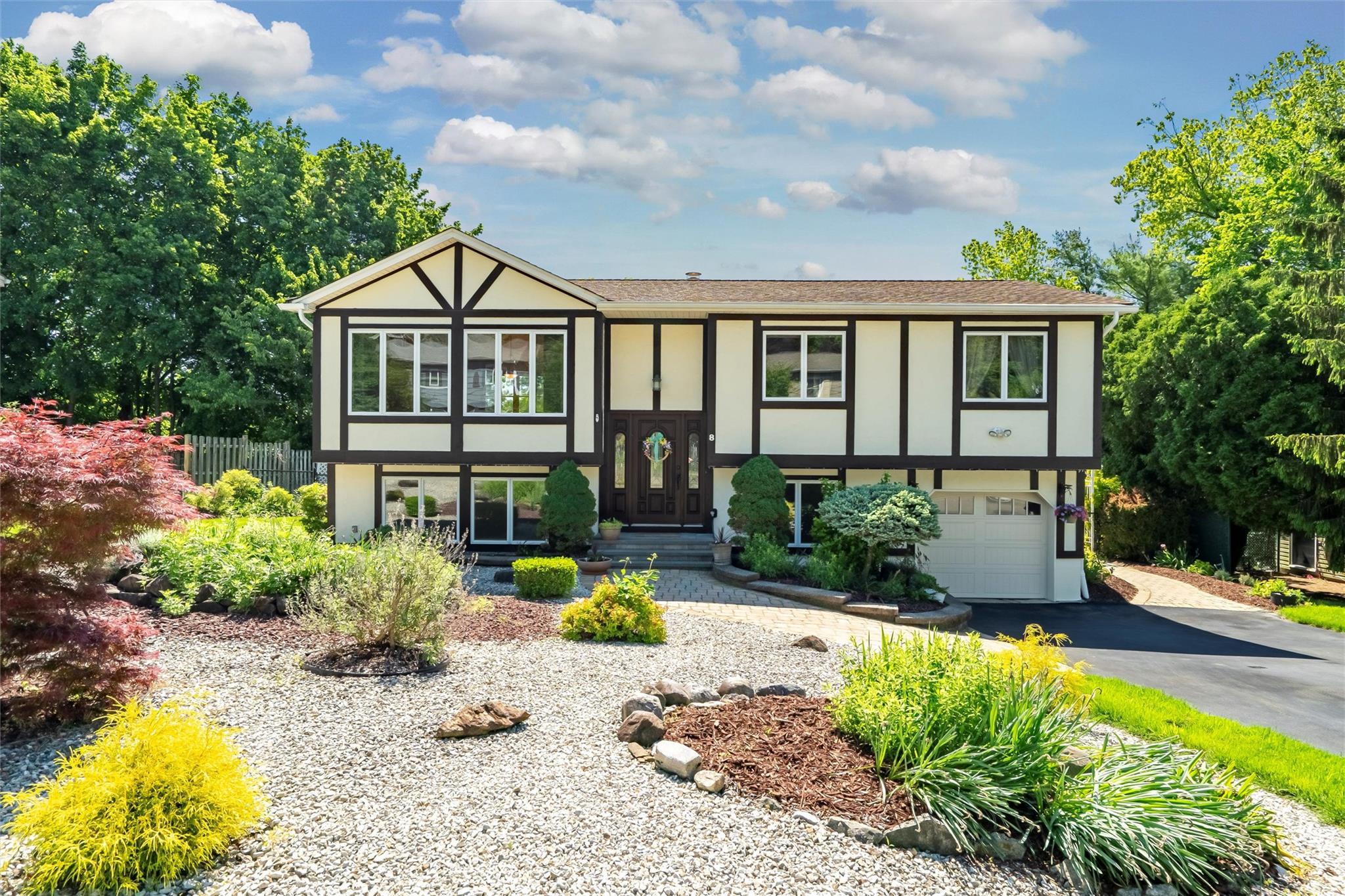 8 Skinner Court, Tomkins Cove, New York image 1