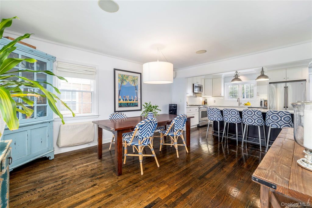 Photo of 1714 Broadway, New Hyde Park, NY 11040 (MLS # 998472)