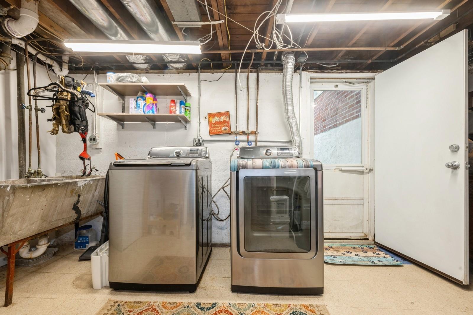 42 Webster Street, Floral Park, New York image 24
