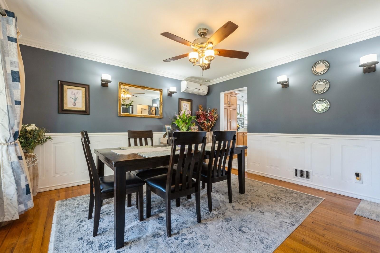 42 Webster Street, Floral Park, New York image 2