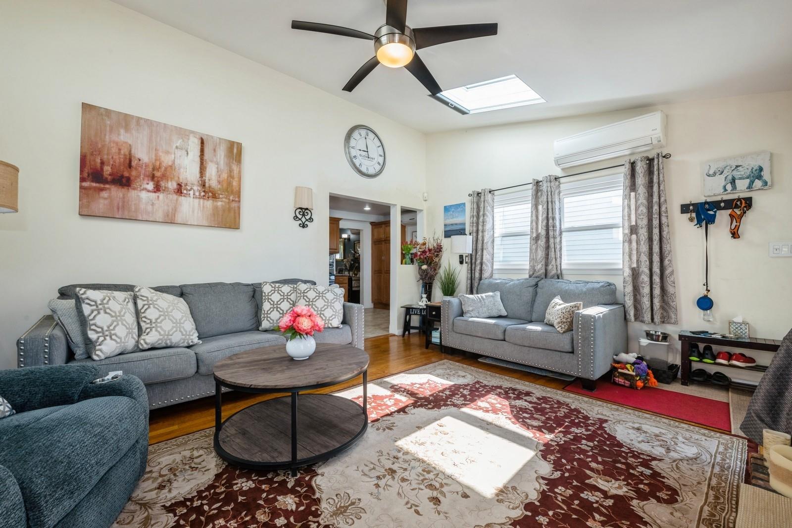 42 Webster Street, Floral Park, New York image 12