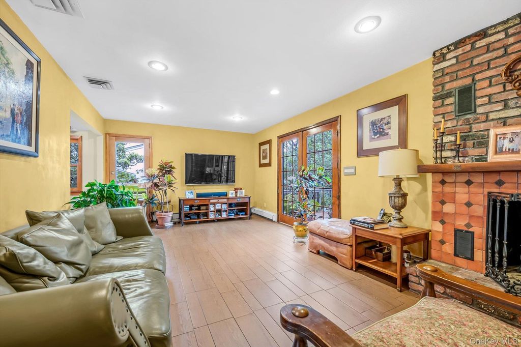 Photo of 740 Kearny Drive, North Woodmere, NY 11581 (MLS # 965996)