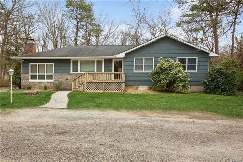 50 Laurelton Avenue Selden NY 11784