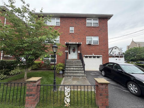Multifamily For Rent - 10 Wilbur Street #1<br/> Yonkers, NY 10704