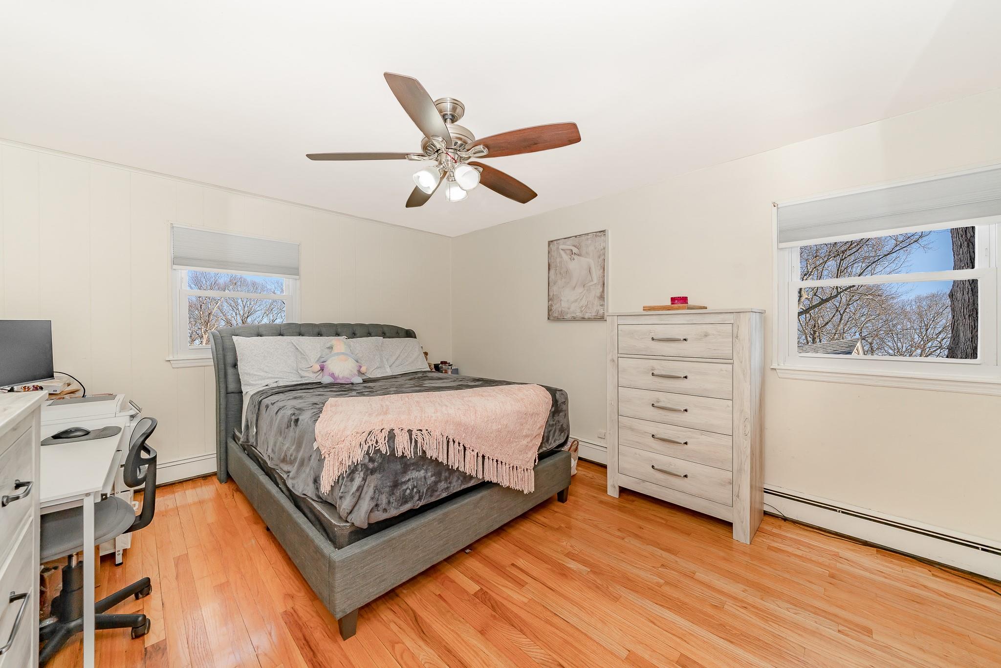 12 Holt Street, Amityville, New York image 14
