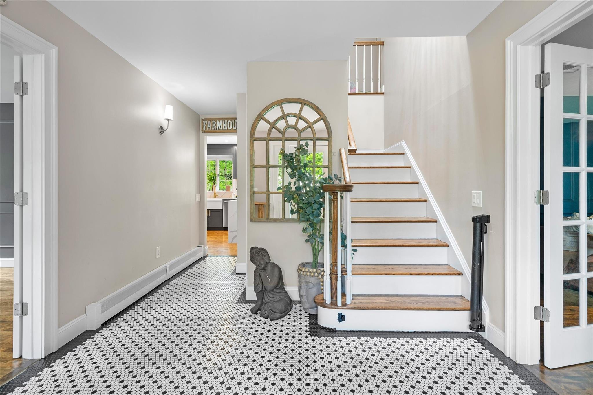 97 Grant Street S