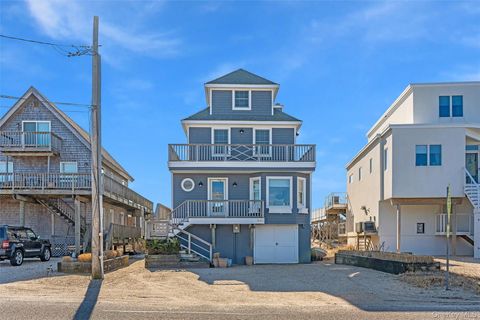 Photo of 891 Dune Road, Westhampton Dunes, NY 11978 (MLS # 944393)