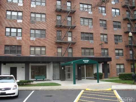 Homes For Sale - 86-29 155 Avenue #5F<br/> Howard Beach, NY 11414