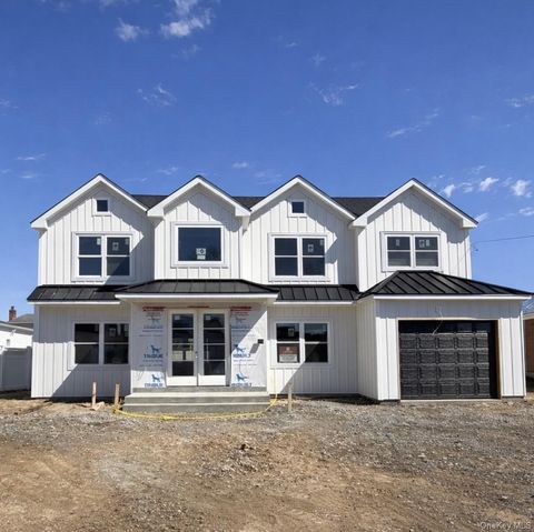 467 Hull Street East Meadow NY 11554