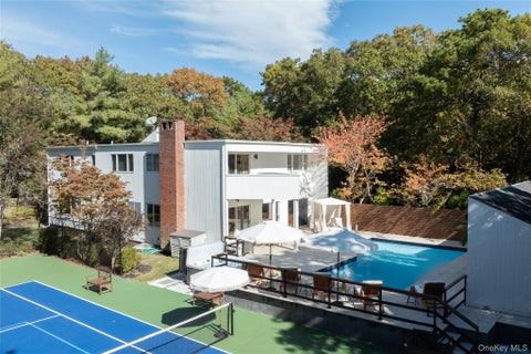 Homes For Rent - 15 Pheasant Run<br/> Quogue, NY 11959