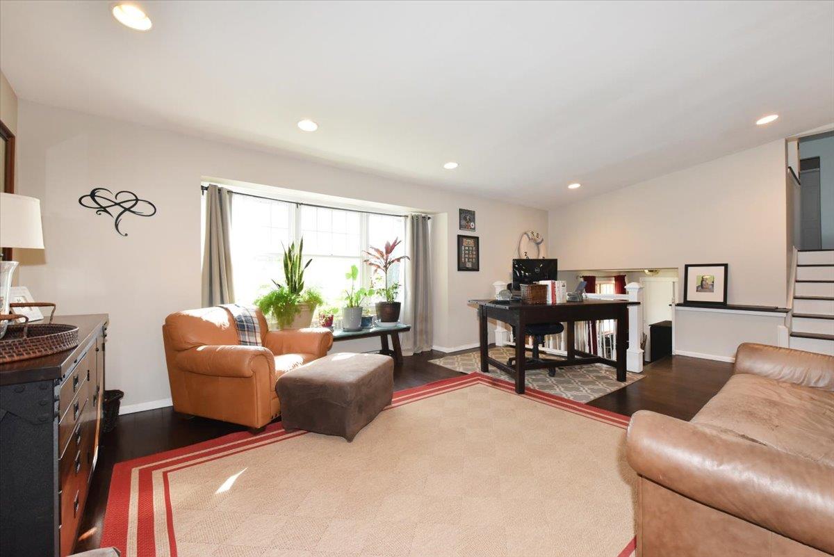 1456 Wagner Street, Wantagh, New York image 5