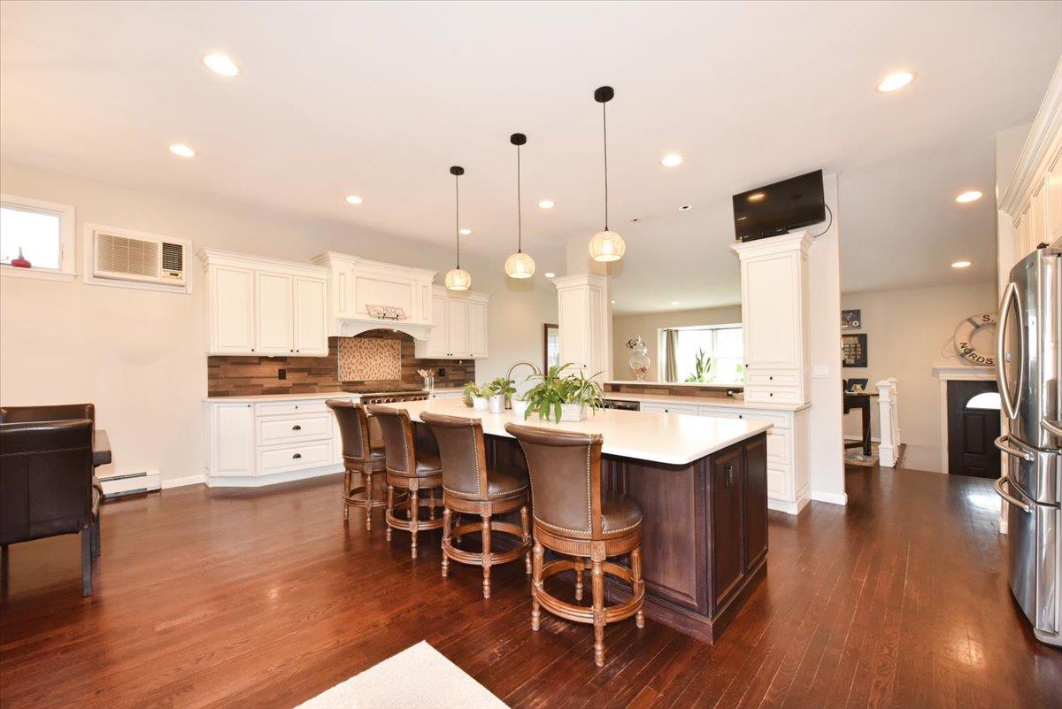 1456 Wagner Street, Wantagh, New York image 11