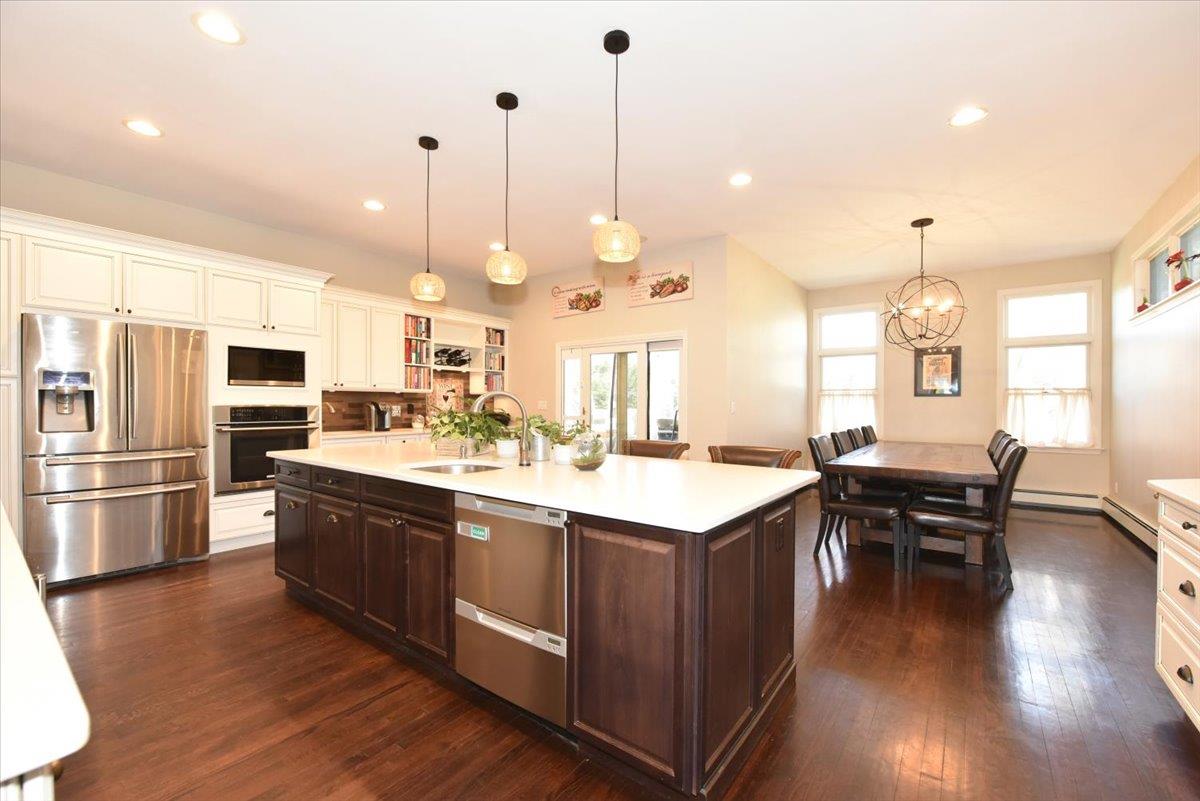 1456 Wagner Street, Wantagh, New York image 13