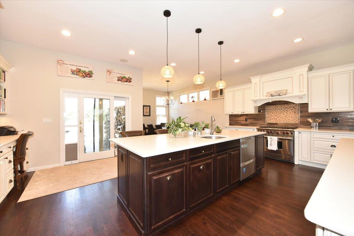 1456 Wagner Street, Wantagh, New York image 12