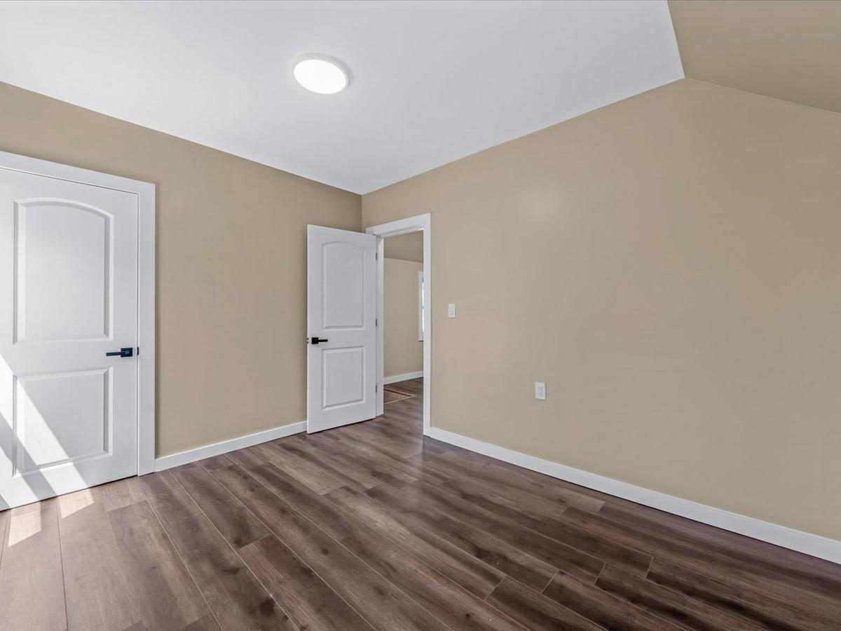 211 Belmont Avenue, Westbury, New York image 20