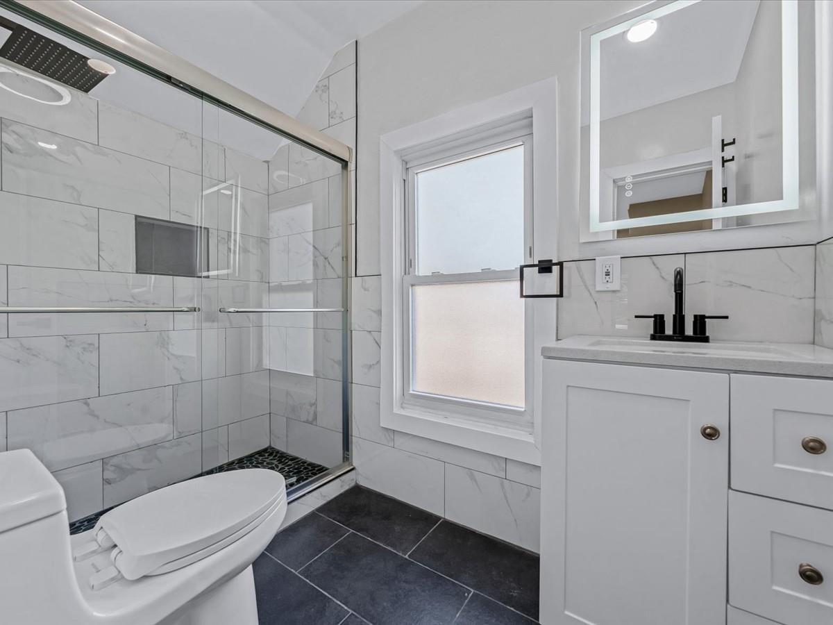 211 Belmont Avenue, Westbury, New York image 21