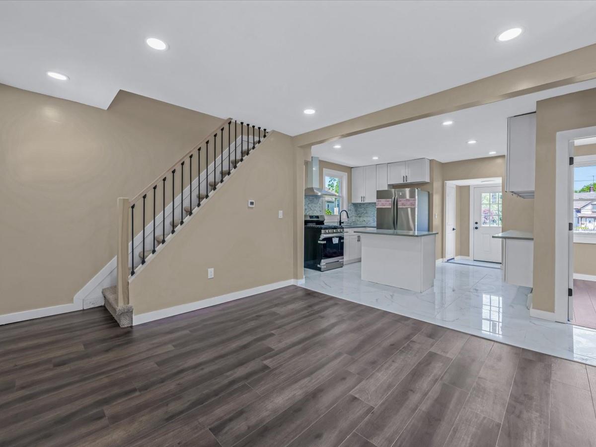 211 Belmont Avenue, Westbury, New York image 6