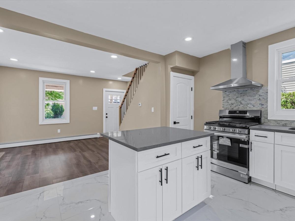 211 Belmont Avenue, Westbury, New York image 10