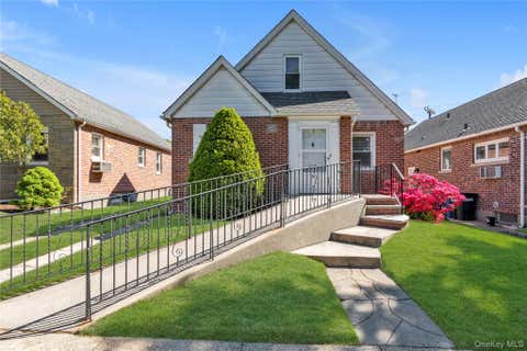 Homes For Sale - 172-15 Effington Avenue<br/> Flushing, NY 11358