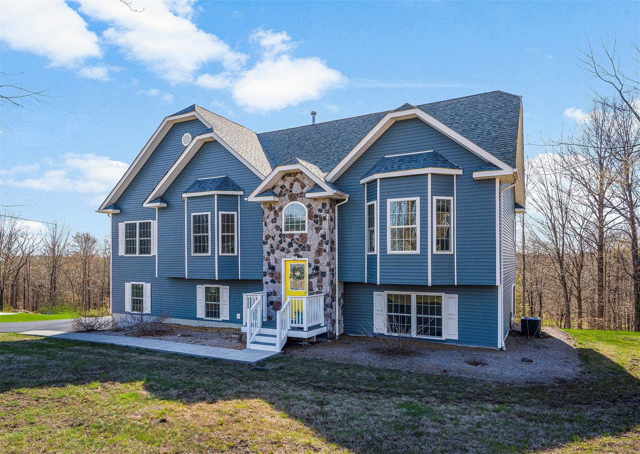 12 Hill Road, Washingtonville, New York image 1