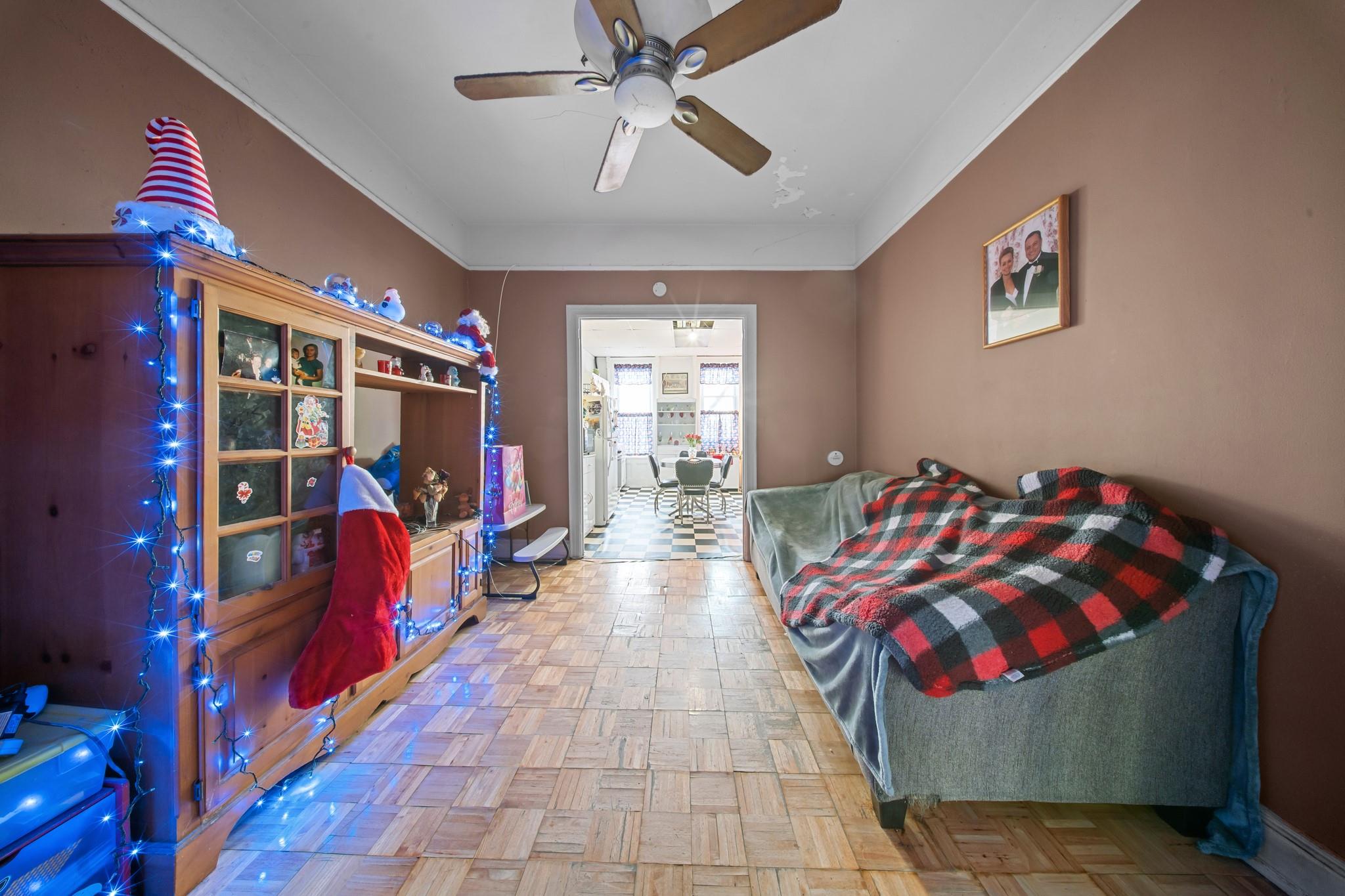 449 43rd Street