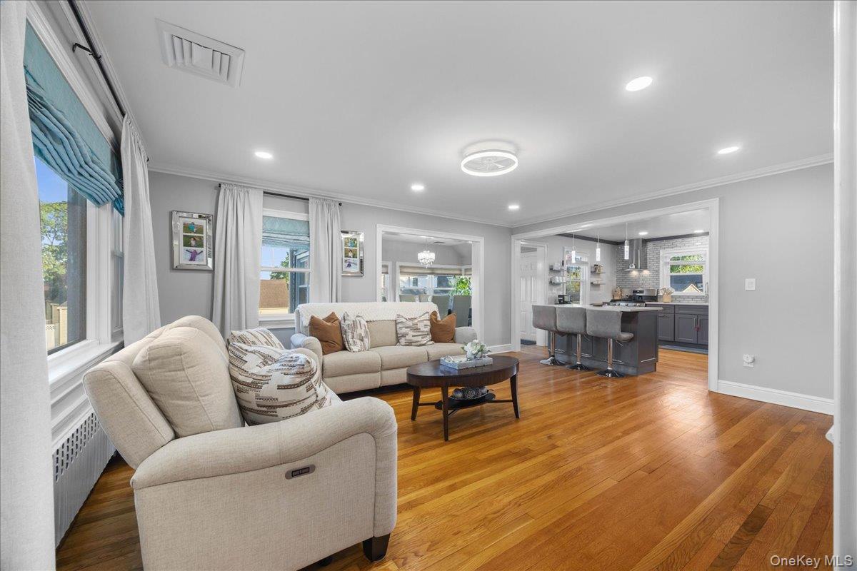 1 Francis Lane